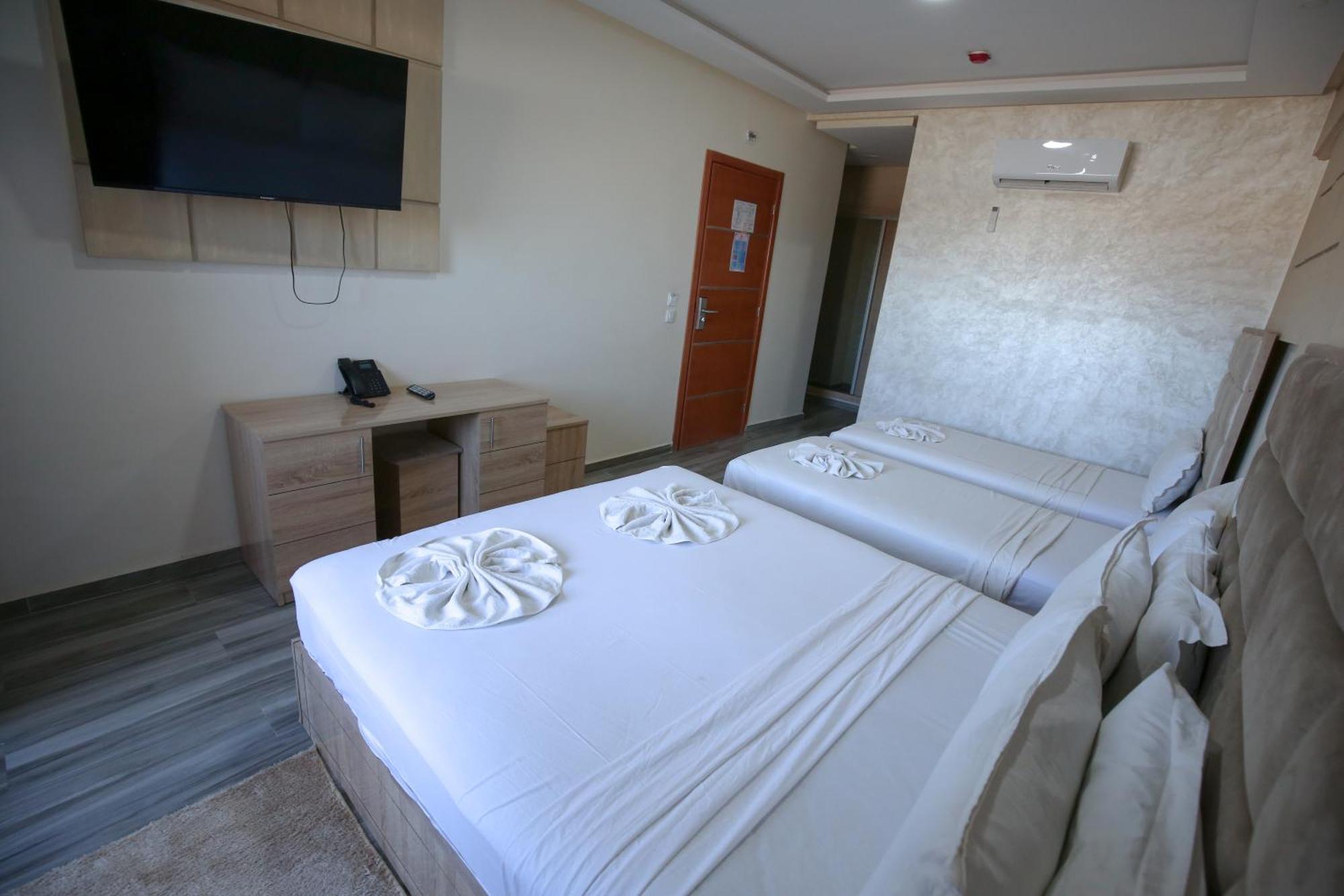 Fekri Hotel Meknès Zewnętrze zdjęcie